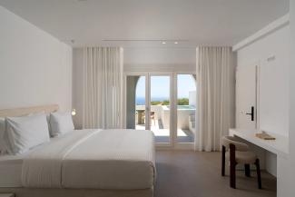 Lilium Homes - Hotel & Villas in Fira Santorini 